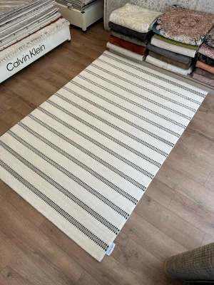 Destan Halı Odense Robot Süpürgeye Uygun Modern Desenli Kolay Temizlenebilir Salon Halısı 2069E Krem Vizon