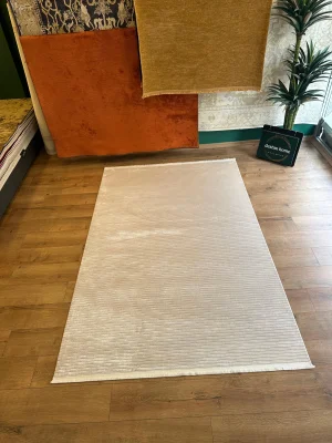 Destan Halı Quasar Yumuşak ve Parlak Tuşeli Modern Salon Halısı A345F