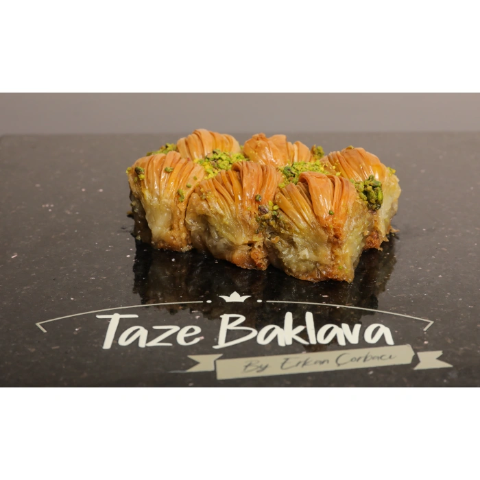 Midye Baklava