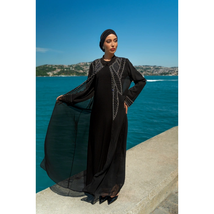 TAŞLI ZARİF TESETTÜR ABAYA - SİYAH