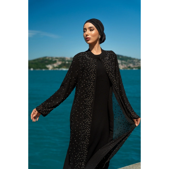 TAŞLI ZARİF TESETTÜR ABAYA - SİYAH