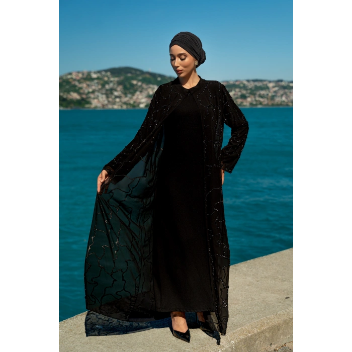 TAŞLI UZUN TESETTÜR ZARİF ABAYA - SİYAH