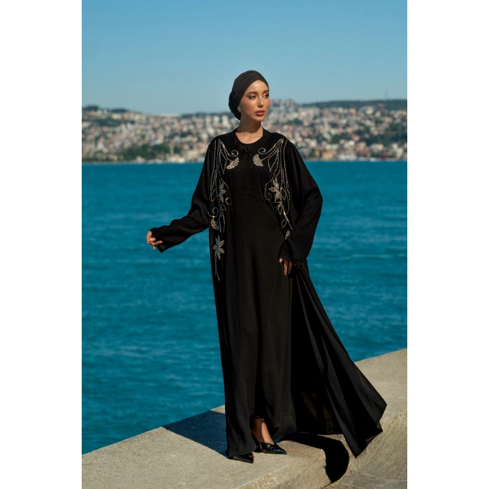 TAŞLI UZUN TESETTÜR ZARİF ABAYA-SİYAH