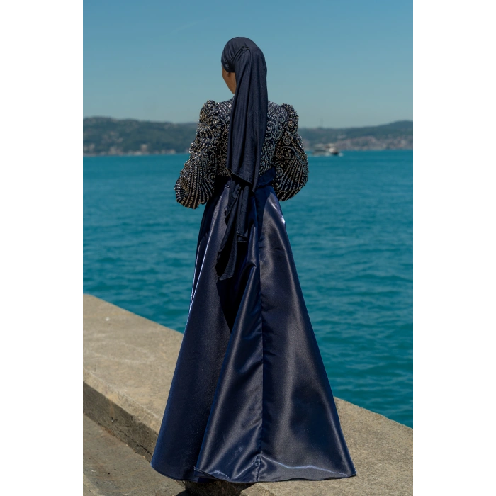UZUN TAŞLI ZARİF TESETTÜR ABİYE-LACİVERT
