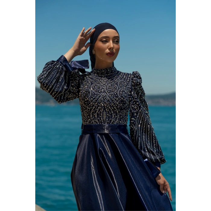 UZUN TAŞLI ZARİF TESETTÜR ABİYE-LACİVERT