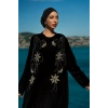 TAŞLI UZUN TESETTÜR ZARİF ABAYA-SİYAH
