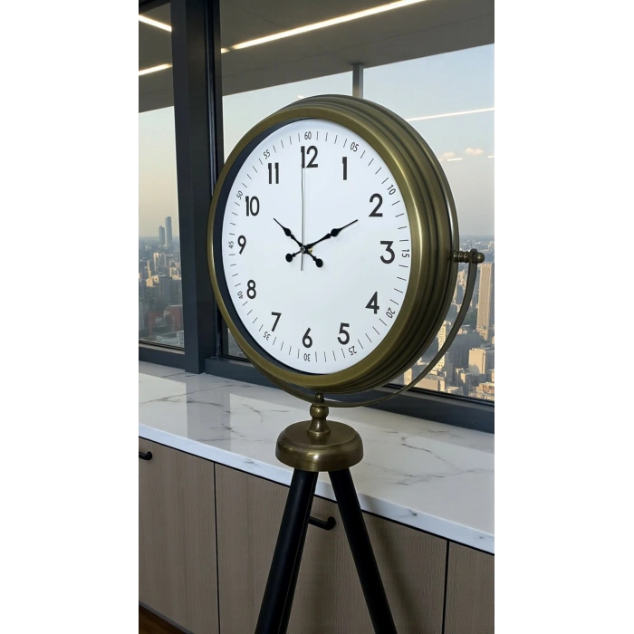 Klasik Eskitme Tripod Ayaklı Saat