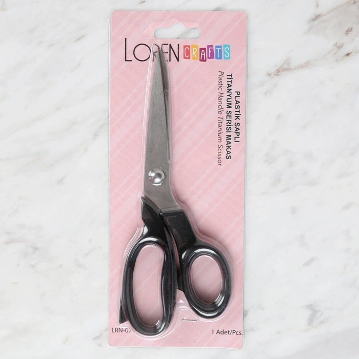 Leyloş Crafts Plastik Saplı Titanyum Makas Siyah Lr