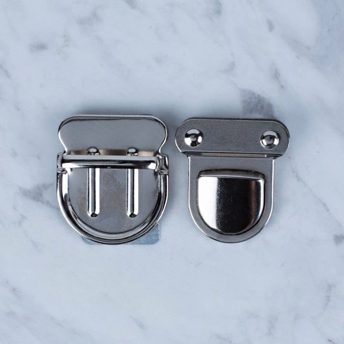 Leyloş Metal Çanta Kilidi Büyük Gümüş