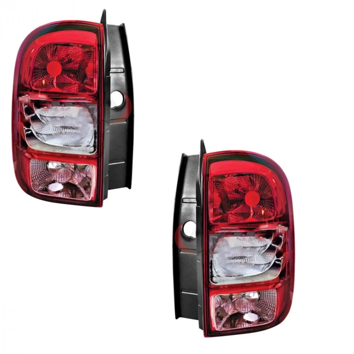 DACİA DUSTER SAĞ+SOL ARKA STOP LAMBASI 2013--2017