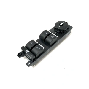 Focus 3 Sol Dörtlü Cam Düğmesi Anahtarı Krom 2012--2017