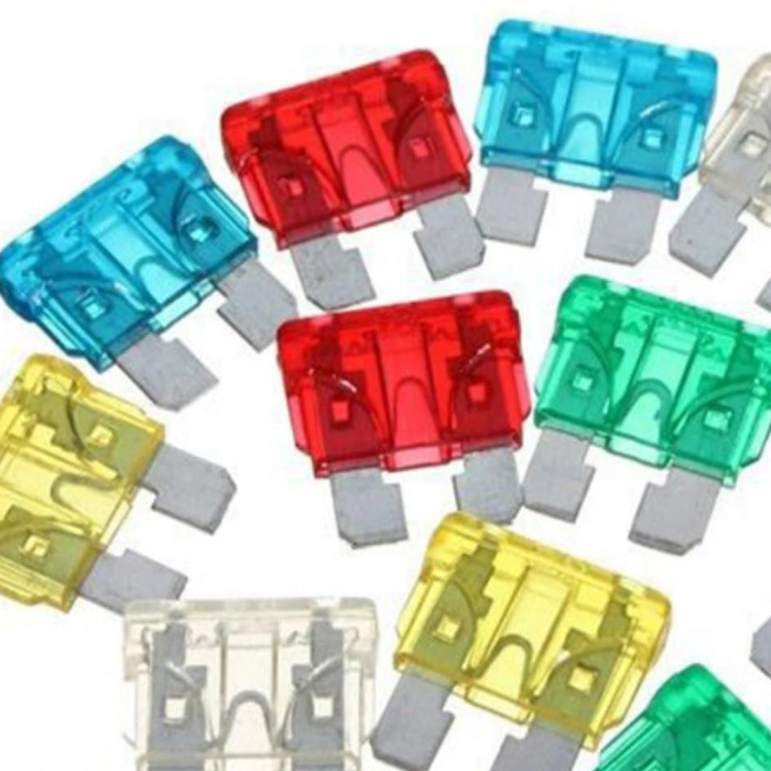 30 ADET ORTA BOY BIÇAK SİGORTA KARIŞIK SET