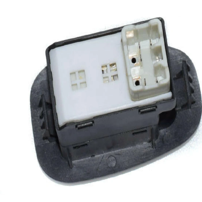 HYUNDAİ ACCENT ADMİRE ARKA TEKLİ CAM DÜĞMESİ ANAHTARI 2000--2005