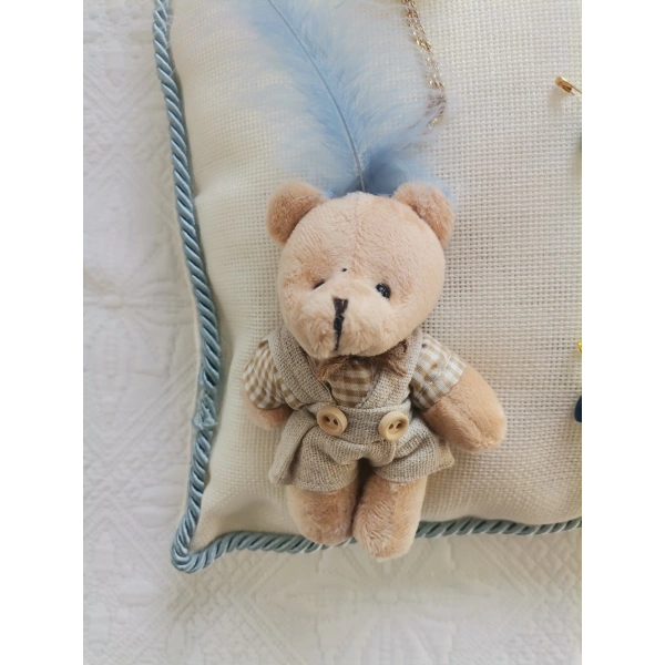 1 Adet Özel Tasarım Ekru Renk Sünnet Takı Yastığı 40 cm Uzunluk 30 cm Genişlik