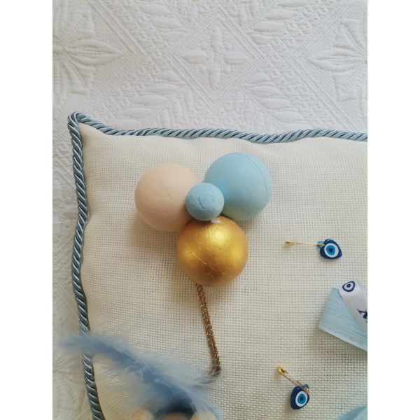 1 Adet Özel Tasarım Ekru Renk Sünnet Takı Yastığı 40 cm Uzunluk 30 cm Genişlik