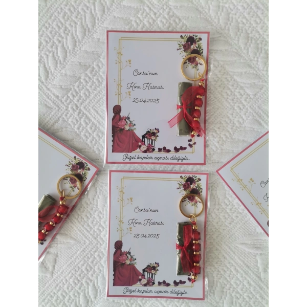 100 Adet Kişiye Özel Kına Hatırası Kırmızı Anahtarlık ve Paketlenmiş Kına Dağıtmalık Hediyelik