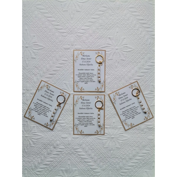 48 Adet Kişiye Özel Merhume & Merhumun Mevlid Hatırası Dağıtmalık Hediyelik Beyaz Anahtarlık