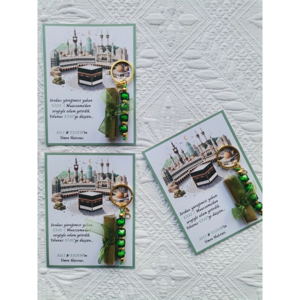 100 Adet Kişiye Özel Tasarım Hac Umre Mevlid Hatırası Dağıtmalık Hediyelik Yeşil Anahtarlık ve Kına