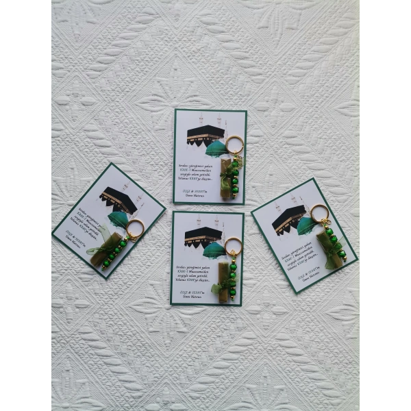 100 Adet Kişiye Özel Tasarım Hac Umre Mevlid Hatırası Dağıtmalık Hediyelik Yeşil Anahtarlık ve Kına