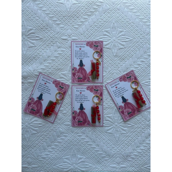 48 Adet Pembe Gelin Temalı Özel Tasarım Kına Hatırası Dağıtmalık Hediyelik Kırmızı Anahtarlık ve Paketlenmiş Kına