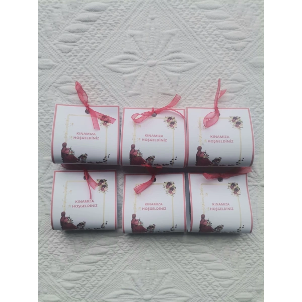 50 Adet Özel Tasarım Hazır Paketlenmiş Kınamıza Hoşgeldiniz Yazılı Hediyelik Dağıtmalık Kına