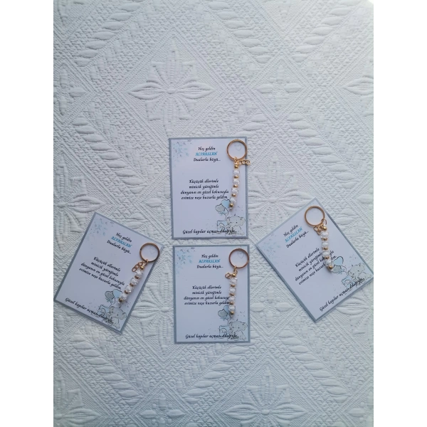 52 Adet İsme Özel Tasarım Beyaz Anahtarlık Hastane Yeni Doğan 40 Mevlidi Dağıtmalık Hediyelik