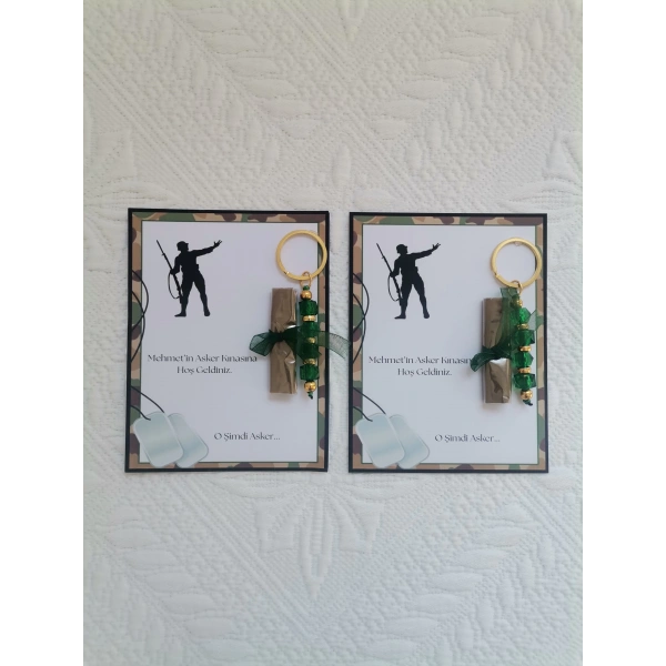 32 Adet Kişiye Özel Asker Kına Hatırası Dağıtmalık Hediyelik Yeşil Anahtarlık ve Paketlenmiş Kına