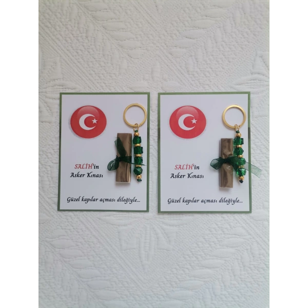 32 Adet Kişiye Özel Asker Kına Hatırası Dağıtmalık Hediyelik Yeşil Anahtarlık ve Paketlenmiş Kına