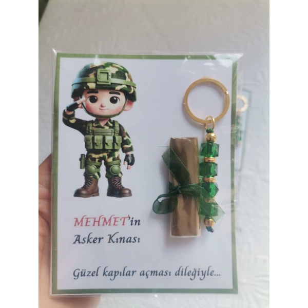32 Adet Kişiye Özel Asker Kına Hatırası Dağıtmalık Hediyelik Yeşil Anahtarlık ve Paketlenmiş Kına
