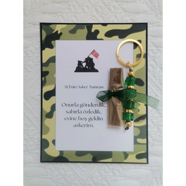 64 Adet Kişiye Özel Asker Kına Hatırası Dağıtmalık Hediyelik Yeşil Anahtarlık ve Paketlenmiş Kına