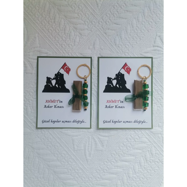 100 Adet Kişiye Özel Asker Kına Hatırası Dağıtmalık Hediyelik Yeşil Anahtarlık ve Paketlenmiş Kına