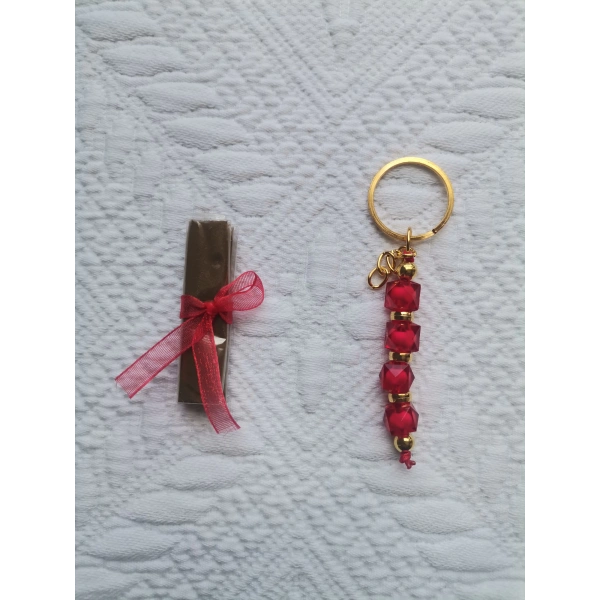 100 Adet Kişiye Özel Kına Hatırası Dağıtmalık Hediyelik Kırmızı Anahtarlık ve Paketlenmiş Kına