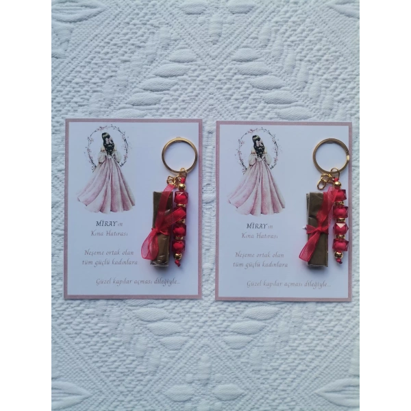 64 Adet Kişiye Özel Kına Hatırası Dağıtmalık Hediyelik Kırmızı Anahtarlık ve Paketlenmiş Kına