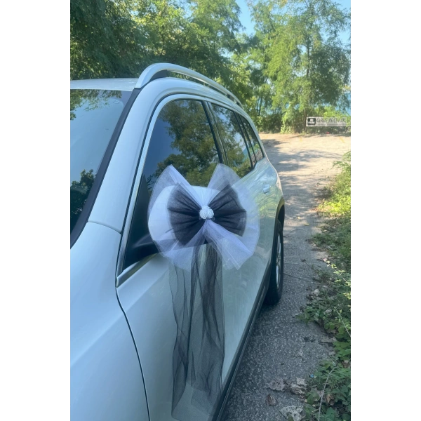 20 Adet Beyaz Siyah Kristal Tül Beyaz Latex Gül Kuyruk Detaylı Düğün Nikah Kına Sünnet Konvoy Süsü