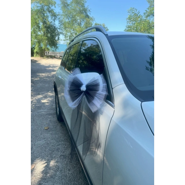 20 Adet Beyaz Siyah Kristal Tül Beyaz Latex Gül Kuyruk Detaylı Düğün Nikah Kına Sünnet Konvoy Süsü