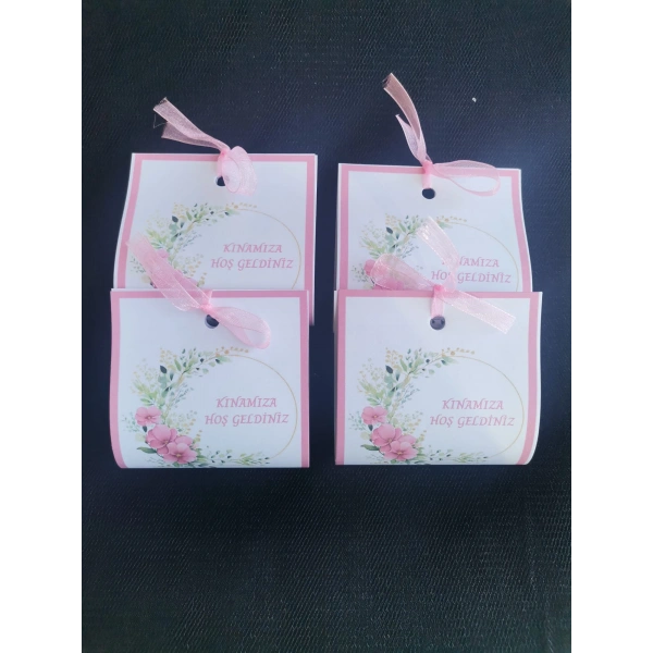 100 Adet Kişiye Özel Tasarım Hazır Paketlenmiş Pembe Çiçekli Model Dağıtmalık Hediyelik Kına