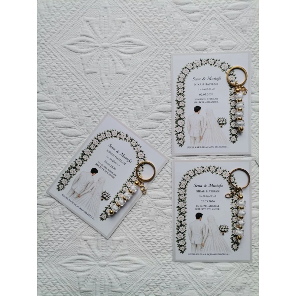 100 Adet Kişiye Özel Düğün Nikah Söz Kına Hatırası Dağıtmalık Beyaz Anahtarlık Hediyelik