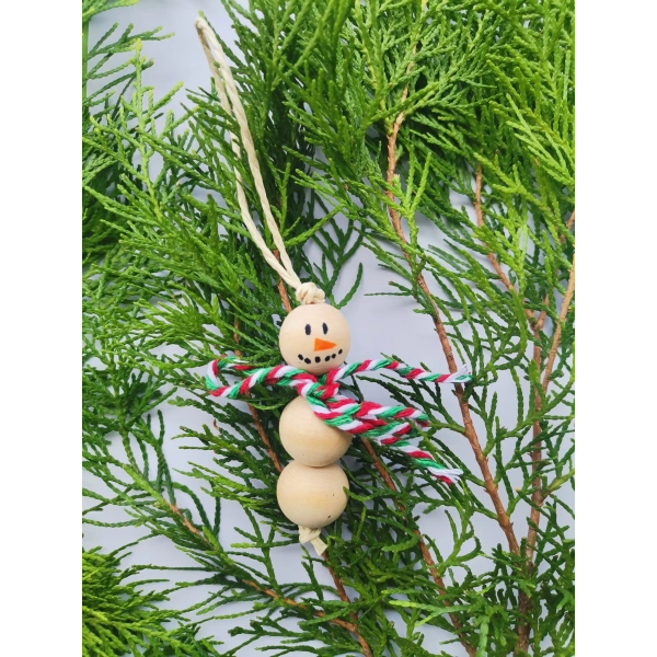 Kardan Adam Figürlü Yılbaşı Ağacı Süsü 12 Adet Boncuk Çapı 1.8 mm Uzunluk Askı İpi Dahil 13 cm