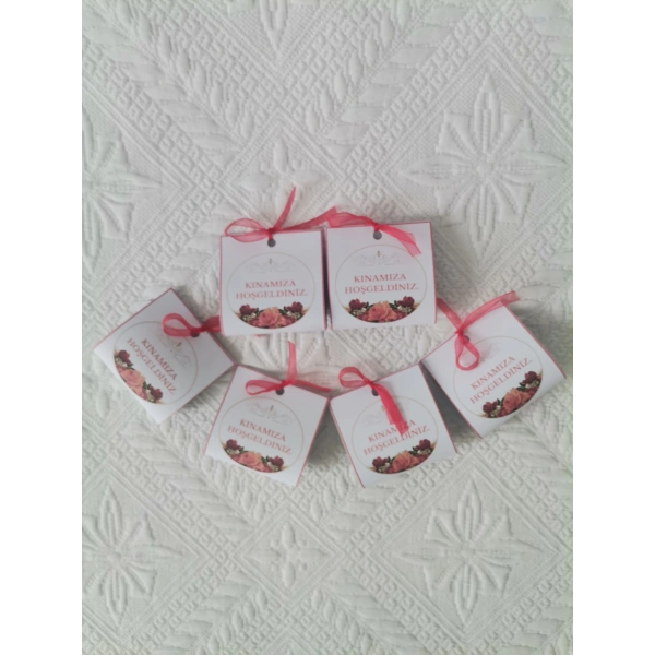 Özel Tasarım Hazır Paketlenmiş Kınamıza Hoşgeldiniz Yazılı Hediyelik Dağıtmalık Kına 50 Adet