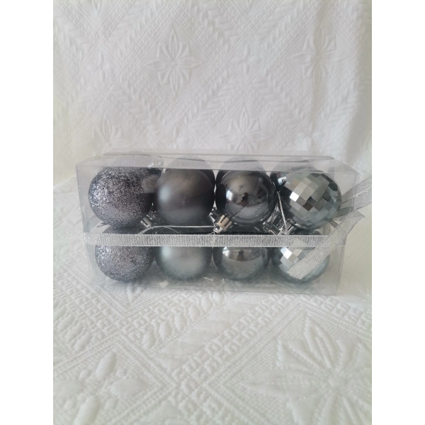 Yılbaşı Ağacı Süsü Gri Toplar 5 cm 4 Model her model 4 er adet toplam kutu içi 16 lı