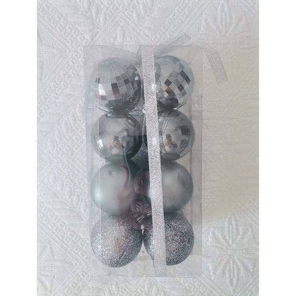 Yılbaşı Ağacı Süsü Gri Toplar 5 cm 4 Model her model 4 er adet toplam kutu içi 16 lı