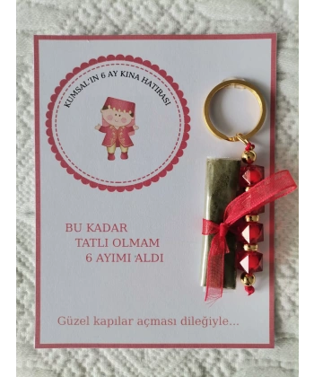 100 Adet Kişiye Özel 6 Ay Kına Hatırası Kırmızı Anahtarlık ve Paketlenmiş Kına Dağıtmalık Hediyelik