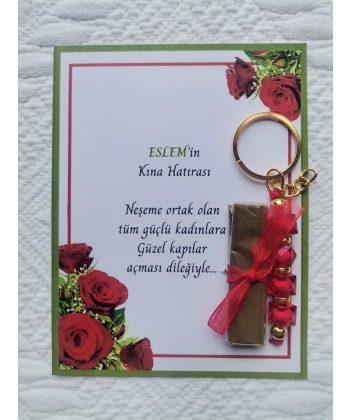 100 Adet Kişiye Özel Kına Hatırası Dağıtmalık Hediyelik Kırmızı Anahtarlık ve Paketlenmiş Kına