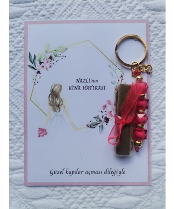 100 Adet Kişiye Özel Kına Hatırası Dağıtmalık Hediyelik Kırmızı Anahtarlık ve Paketlenmiş Kına