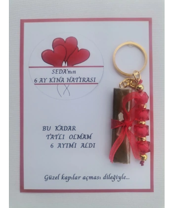 64 Adet Kişiye Özel 6 Ay Kına Hatırası Kırmızı Anahtarlık ve Paketlenmiş Kına Dağıtmalık Hediyelik