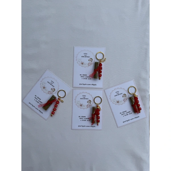 64 Adet Kişiye Özel 6 Ay Kına Hatırası Kırmızı Anahtarlık ve Paketlenmiş Kına Dağıtmalık Hediyelik