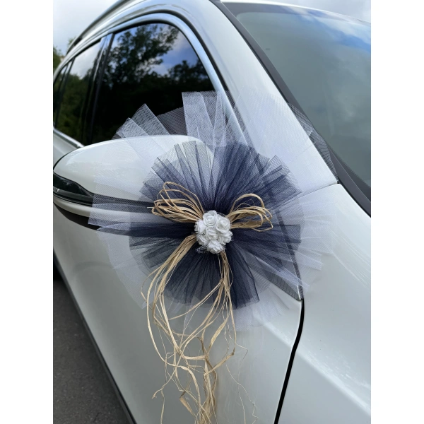 5 Adet Beyaz Siyah Kristal Tül Beyaz Latex Gül Doğal Rafya Detaylı Düğün Nikah Kına Sünnet Konvoy Süsü