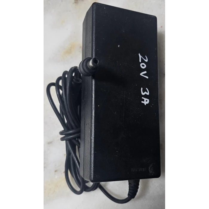 20V 3A Adaptör