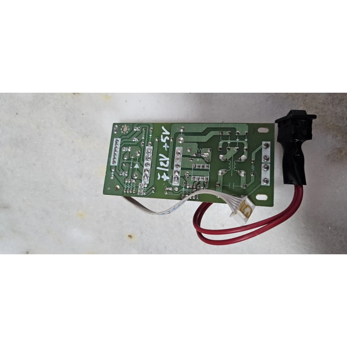 Simetrik (-/+)12V +5V 1A Adaptör