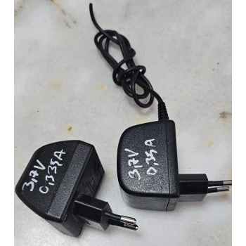 3.7V 350 mA Nokia Trafolu Adaptör - Outlet